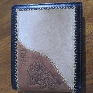 Hand crafted wallet Made in Peru